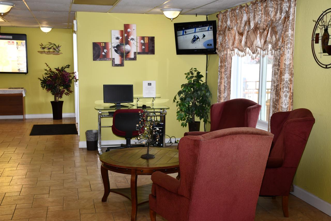 Regency Inn & Suites Faribault מראה חיצוני תמונה