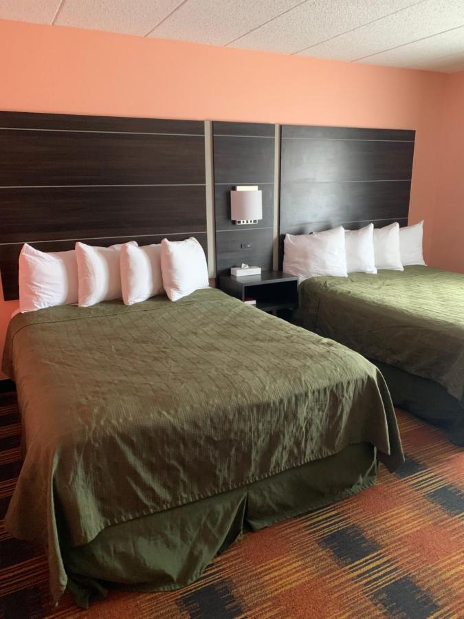 Regency Inn & Suites Faribault מראה חיצוני תמונה