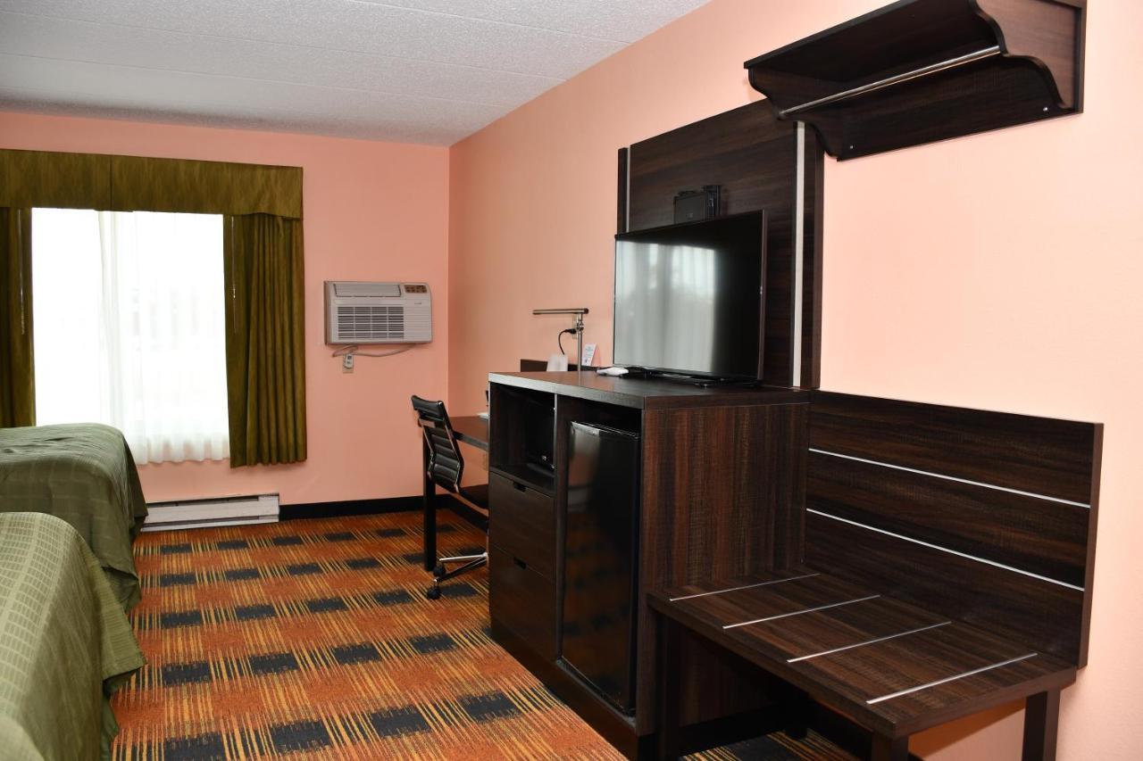 Regency Inn & Suites Faribault מראה חיצוני תמונה